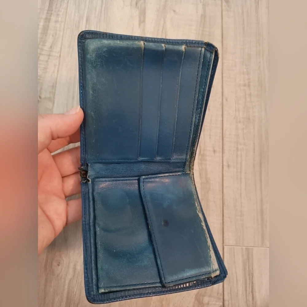 Authentic Louis Vuitton Epi Portefeuille Marco Wallet Purse Blue